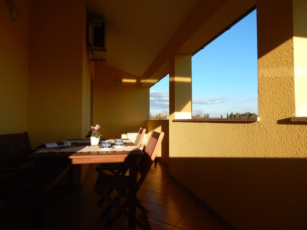 Apartments Terranova ロヴィニ エクステリア 写真